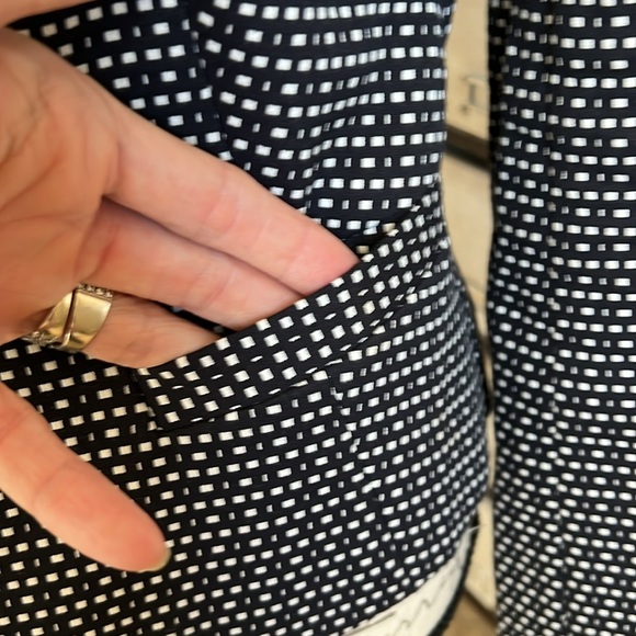 Hugo Boss Black & White Notch Collar Blazer - Picture 2 of 11